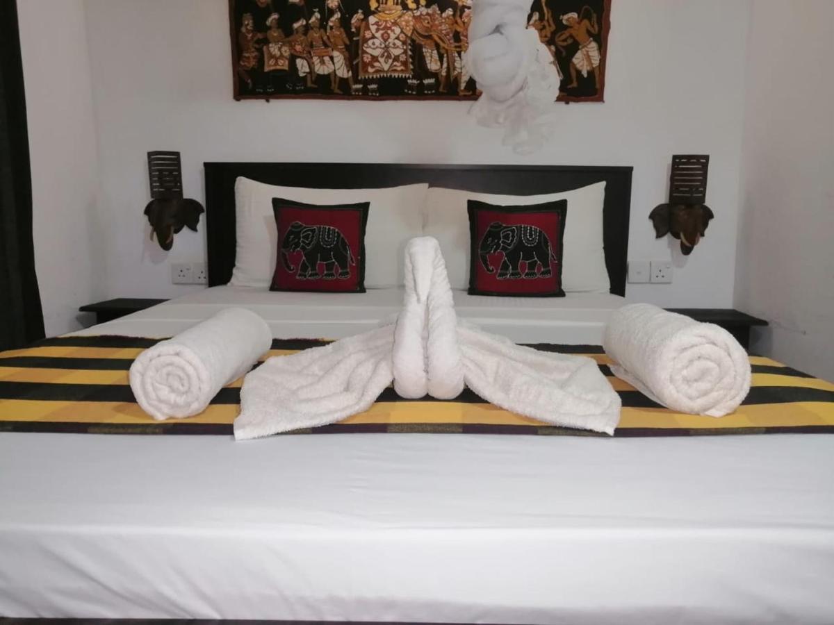 Priya Homestay Kandalama Dambulla Exterior foto